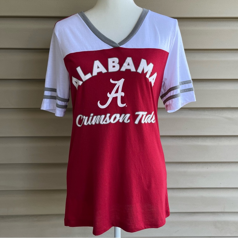 •Colosseum• Alabama Crimson Tide Womens Tee - Size Medium
